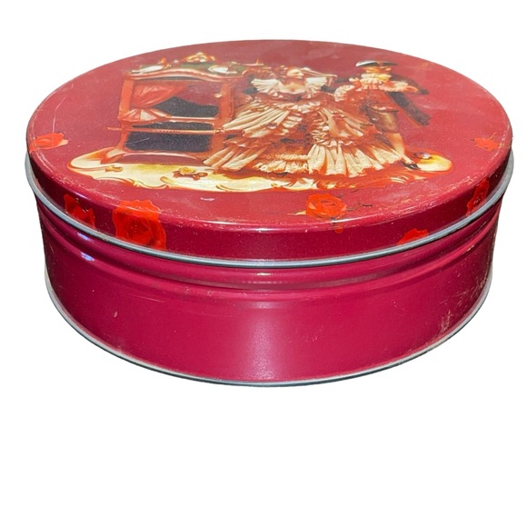 Vintage Red Victorian Royalty Palanquin Design Tin Decorative Container GUC - Picture 2 of 13